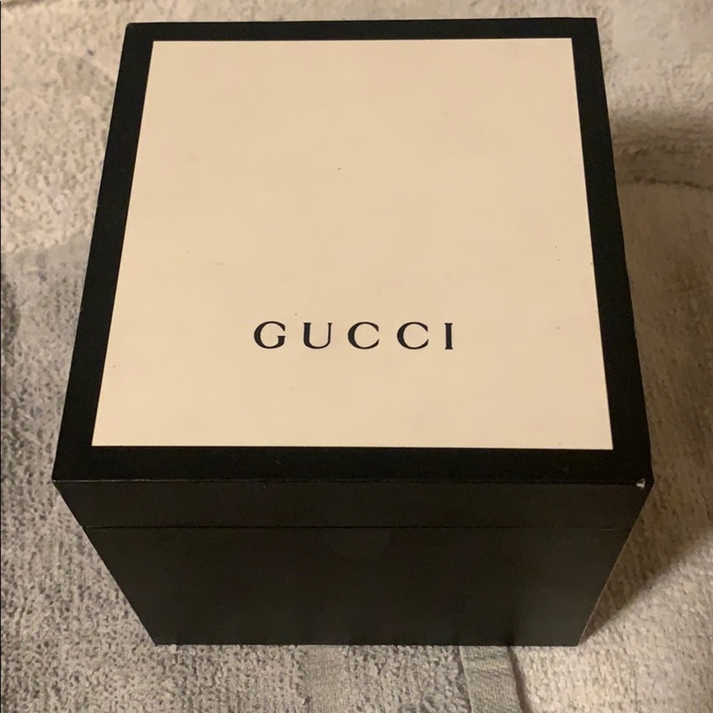 Watch-Gucci-Authentic-Real